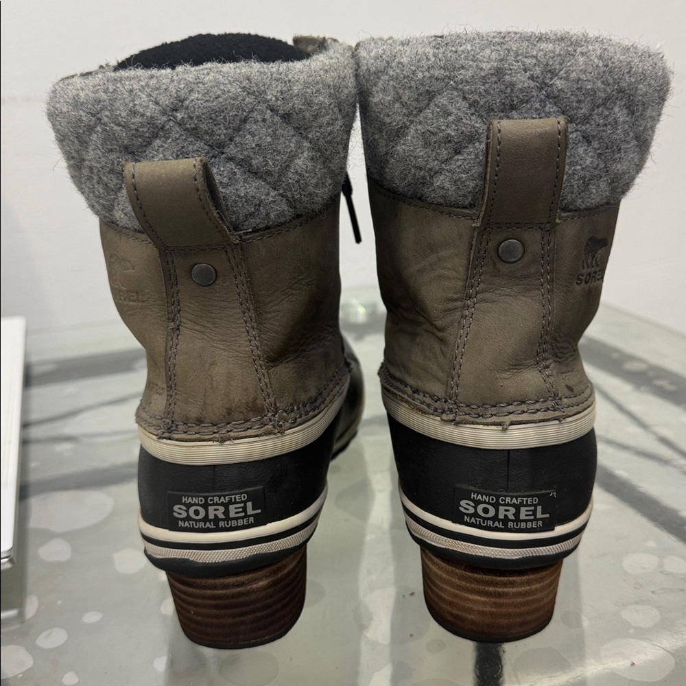 Sorel Olive Green and Black Lace-Up Duck Booties with Gray Cuff - Picture 3 of 13